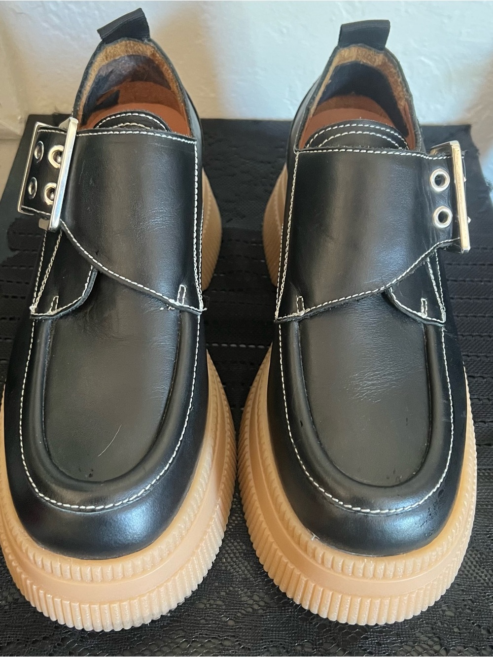 Ganni Black Leather brogues Loafers with Tan Platform - Picture 4 of 5